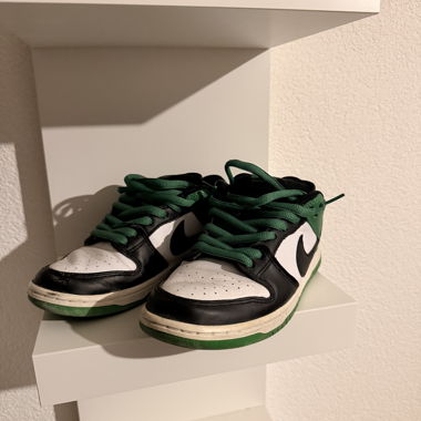 Nike SB Dunk Low Pro