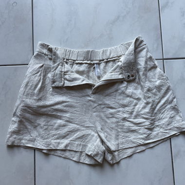 Weiss/graue Damen-Shorts
