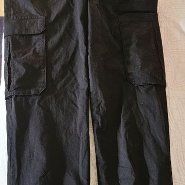 Schwarze Jungenhose (Grösse 176)