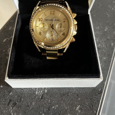 Michael Kors - Montre dorée avec strass