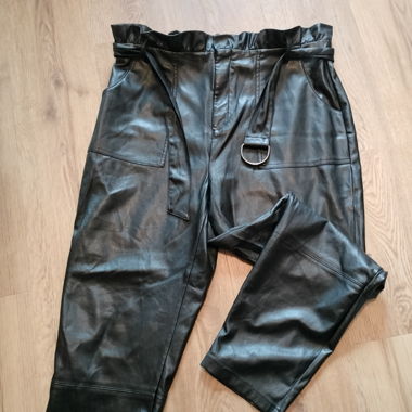 Pantaloncini in pelle neri Taglia 44