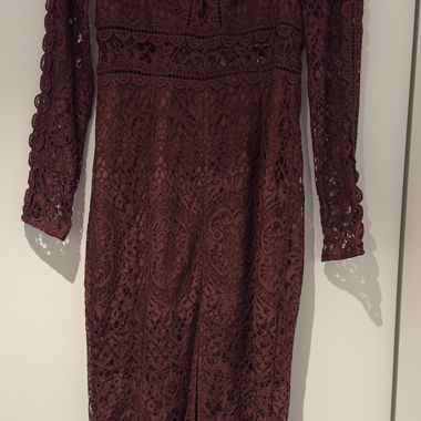 Long lace dress