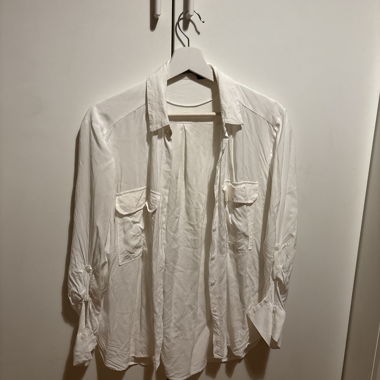 Blouse pour femmes blanche