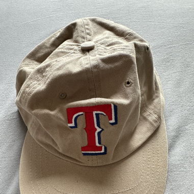 2 vintage caps