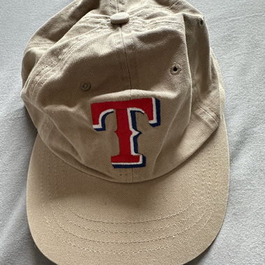 2 vintage caps