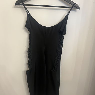 Abito Nero con Lacci