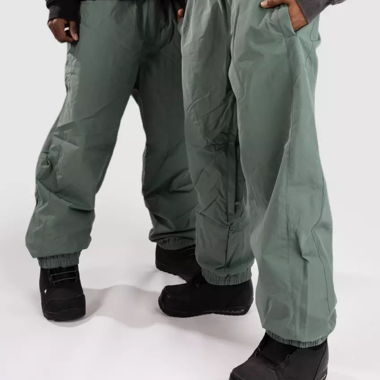 DC baggy ski/snowboard pants 