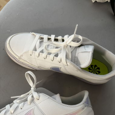 Nike court vision low