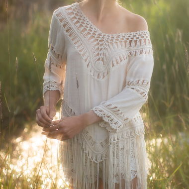 Haut de tunique beige en macramé à franges