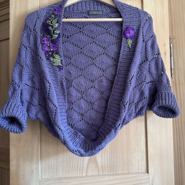 Handgestrickter Bolero