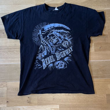 Skull T-Shirt / Totenkopf / Rebel Highway 