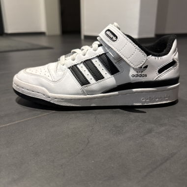 Adidas Forum Low