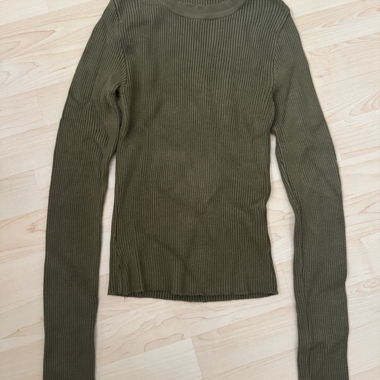 Ribbed Long-Sleeve Sweater