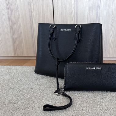 Michael Kors Tasche mit Portemonnaie 
