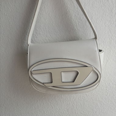 Dieseltasche weiss