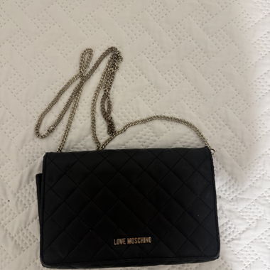 Love Moschino gesteppte Umhängetasche schwarz