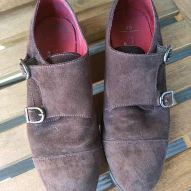 Braune Wildleder-Schuhe