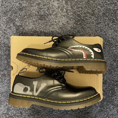 Scarpe Dr.Martens x Bape x Mastermind nere