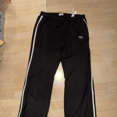 YourTurn Trackpants Schwarz