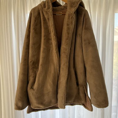 Veste en fausse fourrure ARNODEFRANCE
