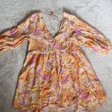 Blumenmuster Kleid
