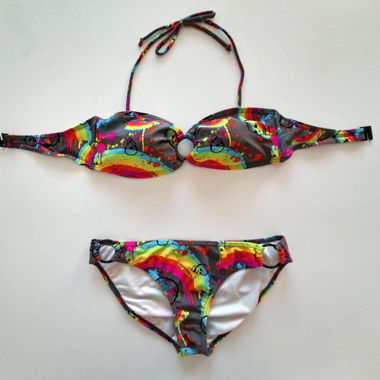 Bikini Iron Fist multicolore – haut L / bas S