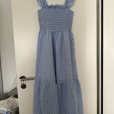 Robe midi à carreaux