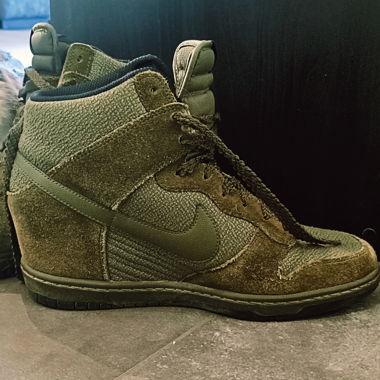Dunk Sky High Essential 'Rough Green'