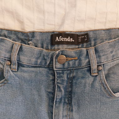 Afends mom jeans