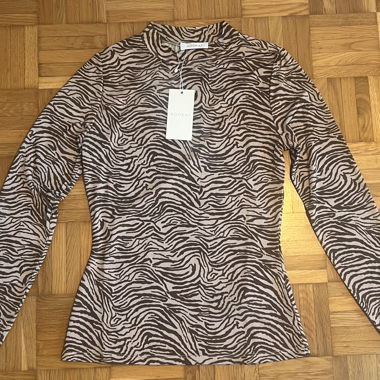 Zebra long sleeve