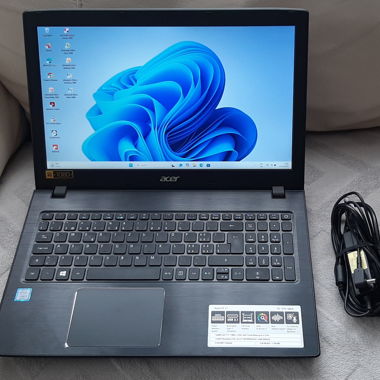 Acer Aspire  15.6  i5-SSD Win.11 