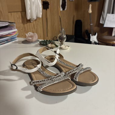 Sandali CityWALK bianchi con strass EU 39