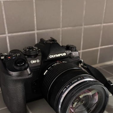 Olympus OM-D E-M1 Mark II inkl. 12-40mm f/2.8 PRO