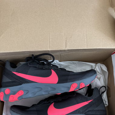 Nike React Element 55