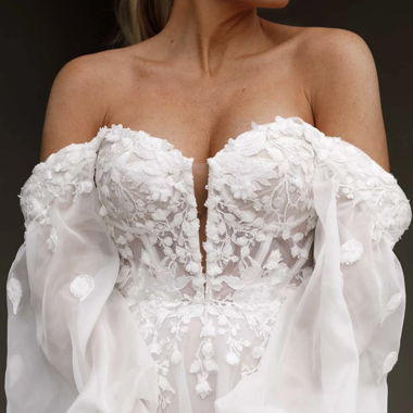 Brautkleid