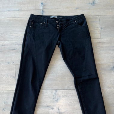 Pantaloni neri da donna Please