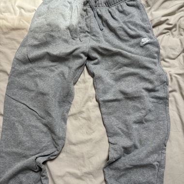 Nike Jogginghose grau