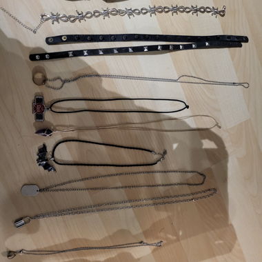 Bijoux divers