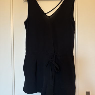 Black Sleeveless Jumpsuit