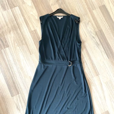 Blaues Kleid