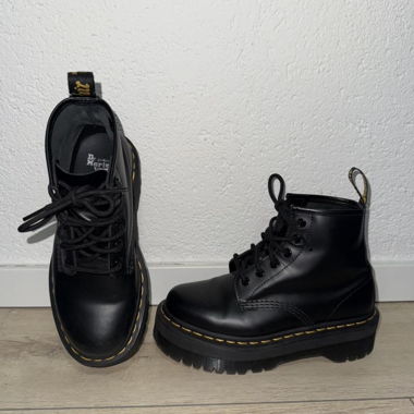 Bottes noires Dr.Martens