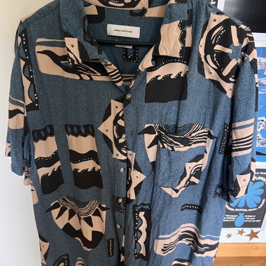 Urban Outfitters Hemd mit Muster