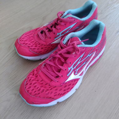 Scarpe da corsa Mizuno rosa