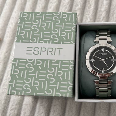 Esprit Uhr