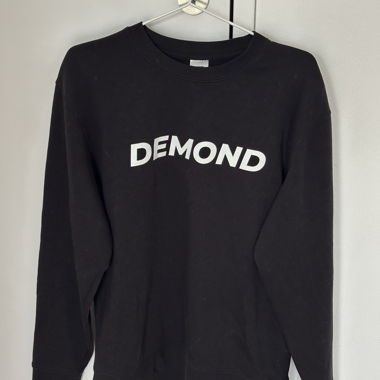 Black sweater by Demond