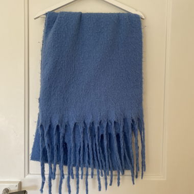 Sciarpa Blu con Frange