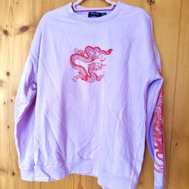 Pullover mit Schlangenmuster