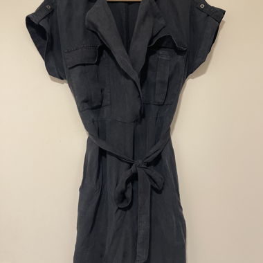 Robe noir noisy may