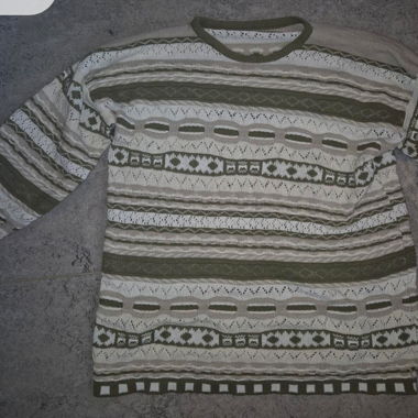 Pull grand-père féerique