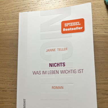 Nichts was im Leben wichtig ist